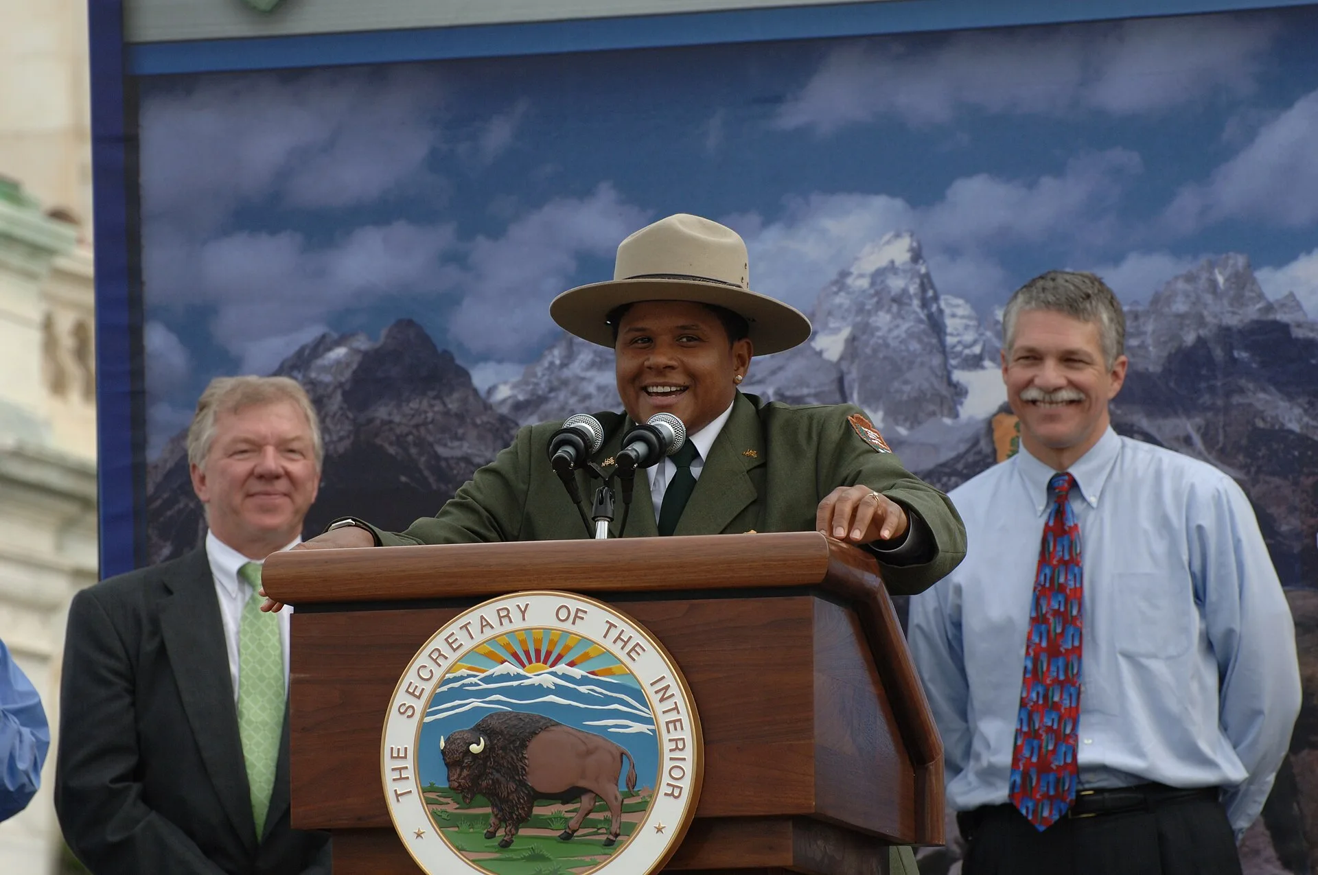 Complete assignment is listed as: Subject: Press conference, [on the steps of the U.S. Capitol], announcing the final list of National Park Centennial Challenge projects [to be funded in 2008.] Secretary Dirk Kempthorne [joined National Park Service Director Mary Bomar, Assistant Secretary for Fish. Nine federal grant mistakes that quietly drain a season